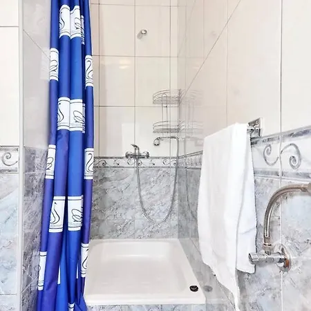 Apartment - Michy Omis