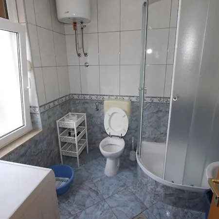 Apartment - Michy Omis